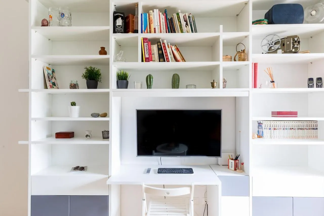 Porto Fluviale House Apartment Rome